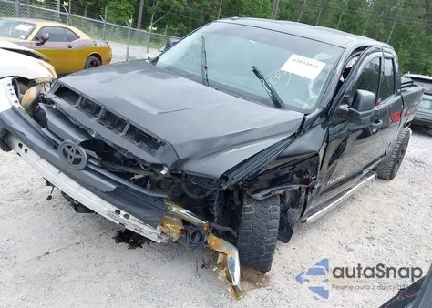 2014 Toyota Tundra Sr5 4.6L V8 from USA, damaged, VIN 5TFRM5F10EX068872